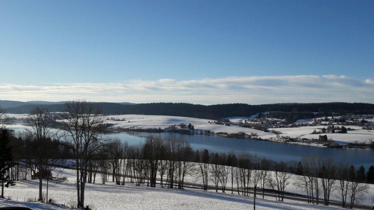 Le Charme Des 2 Lacs Malbuisson Bagian luar foto